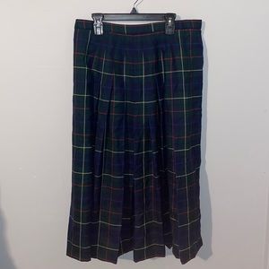 Vintage excellent condition Pendleton Tartan plaid midi skirt dark academia!
